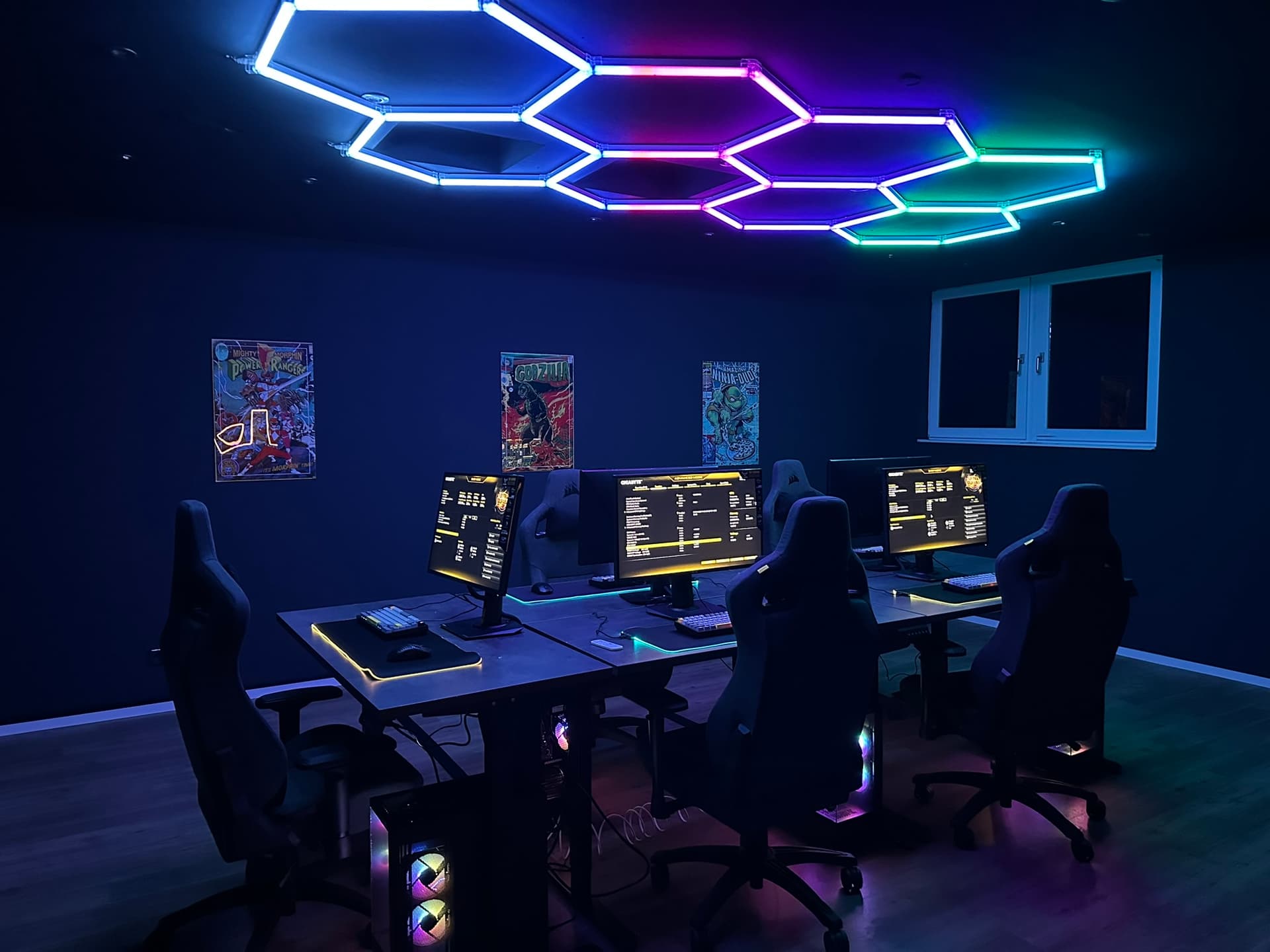 Gaming Lounge Düsseldorf RGB Beleuchtung